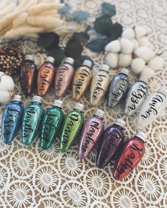 Personalized Glitter Lightbulb Christmas Ornaments / Name Ornaments / Gift tags / Christmas Gifts / Kids Ornaments / Personalized Ornaments.